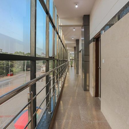 Oyo 22211 Shree Ankanatheshwara Residency Nanjangud Exterior foto