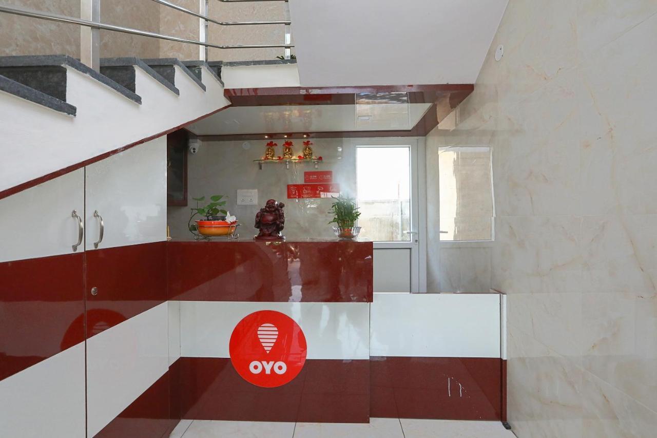 Oyo 22211 Shree Ankanatheshwara Residency Nanjangud Exterior foto